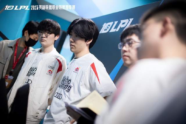 现了她在赛 现了她在赛