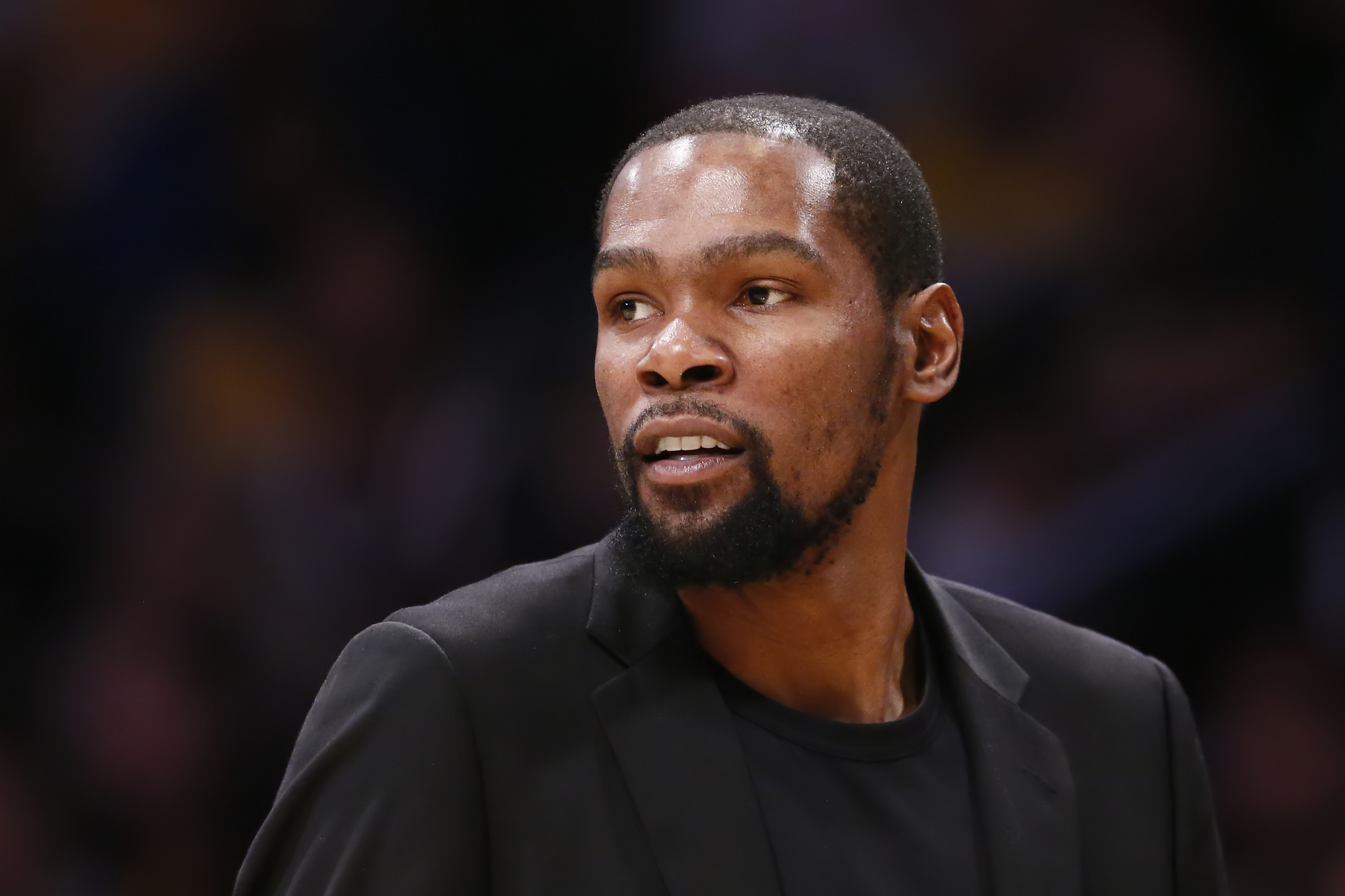 奖台还是走 奖台还是走